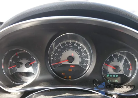 2012 Chrysler 200 Lx z USA, uszkodzony, nr VIN 1C3CCBAB4CN240812